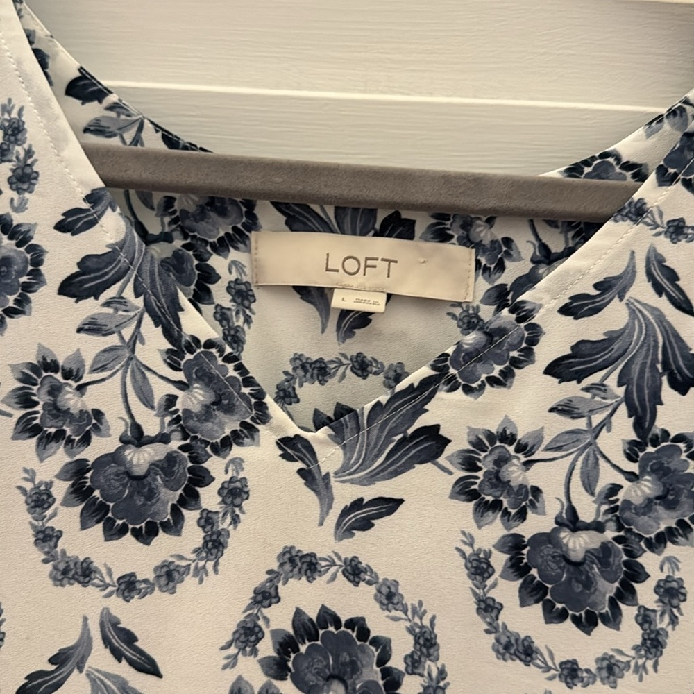 Loft tunic style top - Picture 2 of 3